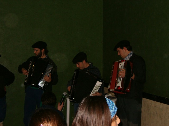 Nochebuena-Ibiriku(2003) 005.jpg
