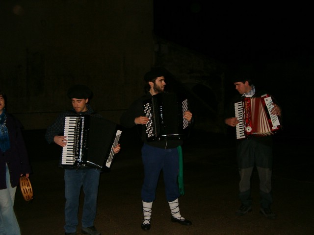 Nochebuena-Ibiriku(2003) 019.jpg