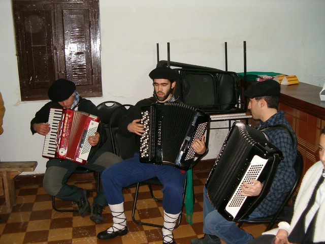 Nochebuena-Ibiriku(2003) 029.jpg