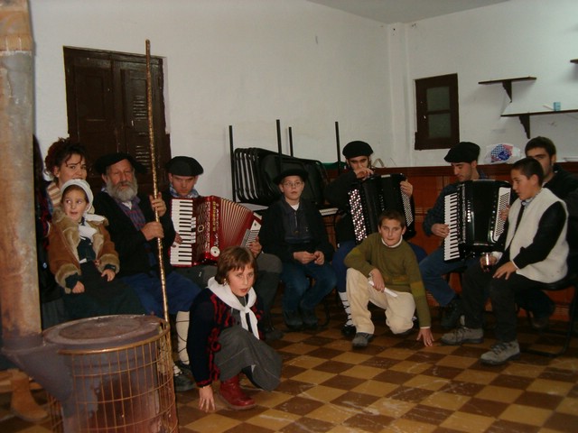 Nochebuena-Ibiriku(2003) 038.jpg